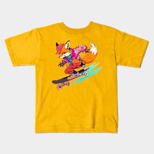 fox skater Kids T-Shirt